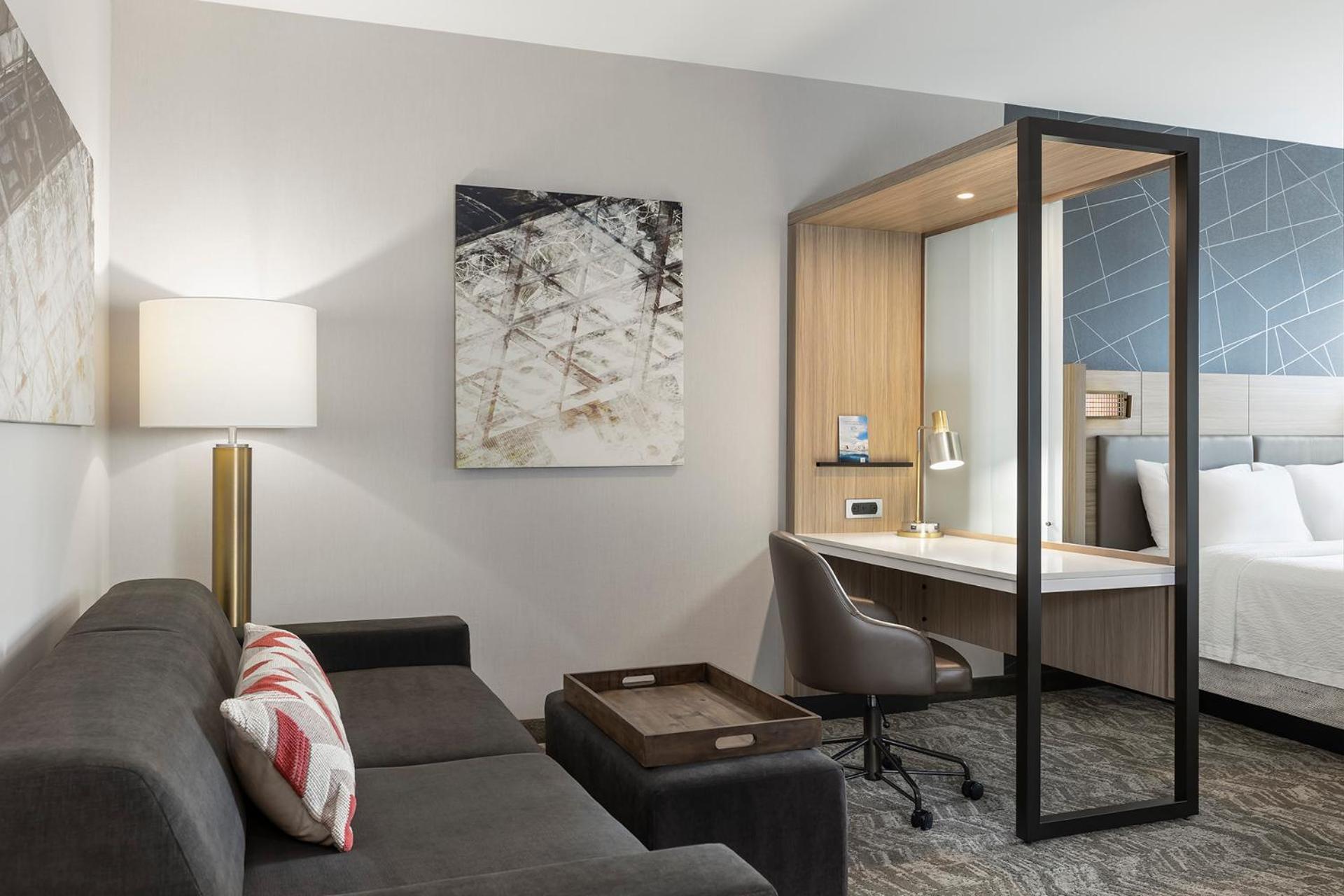 Springhill Suites By Marriott Fargo Room photo
